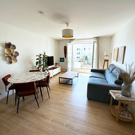 Charme Et Douceur By Uta House Apartman Saint-Denis  Kültér fotó